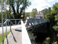 Photo of Yon Peraldo Memorial Bridge